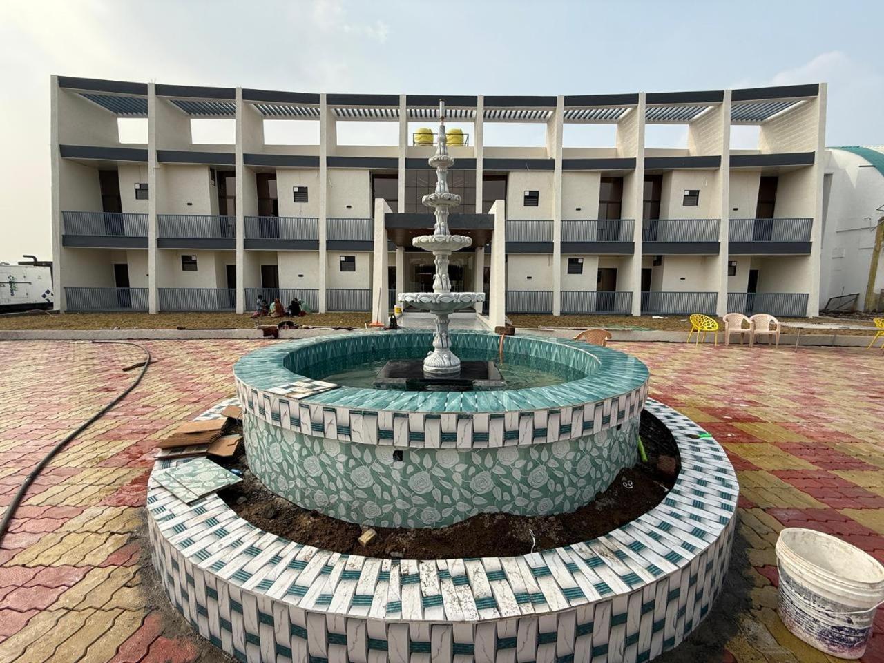 Hotel Madhuban Aurangābād Exterior foto